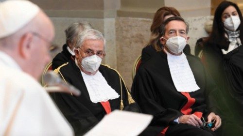 Per uno stile sinodale anche nella giustizia QUO-059 Per uno stile sinodale anche nella giustizia QUO-059
