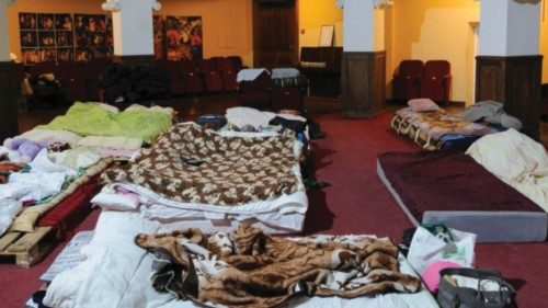epa09829274 Sleeping places prepared for refugees from different places of Ukraine at one of a ...