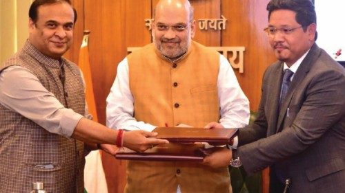 Accordo sui confini tra gli Stati indiani dell’Assam e del Meghalaya QUO-073 Accordo sui confini tra gli Stati indiani dell’Assam e del Meghalaya QUO-073