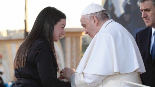 Le tre Ave Maria dei giovani con autismo QUO-077 Le tre Ave Maria dei giovani con autismo QUO-077