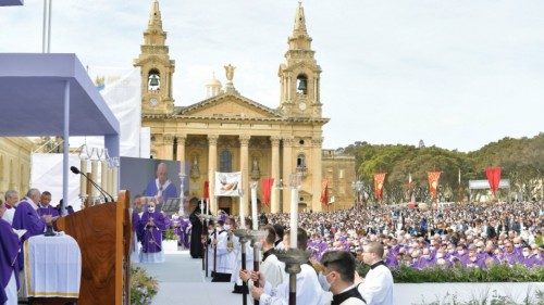 Pace per la martoriata Ucraina ancora sotto i bombardamenti di una guerra sacrilega QUO-077 Pace per la martoriata Ucraina ancora sotto i bombardamenti di una guerra sacrilega QUO-077
