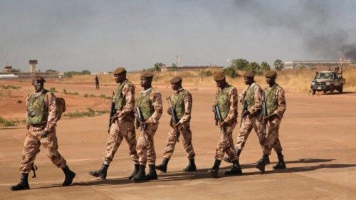  Inchiesta del Mali sul massacro di Moura   QUO-080