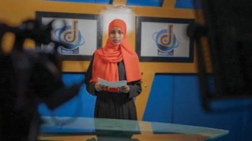 In Somalia un centro mediatico tutto al femminile QUO-087 In Somalia un centro mediatico tutto al femminile QUO-087