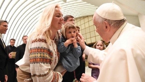 La guerra fa violenza ai legami famigliari QUO-098 La guerra fa violenza ai legami famigliari QUO-098