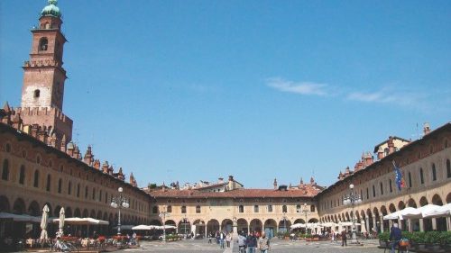 Dal reale al virtuale QUO-100 Dal reale al virtuale QUO-100