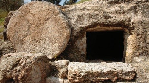  Il disagio di una Pasqua senza l’annuncio della pace  QUO-104