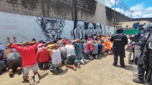 TOPSHOT - Handout photo released by the Ecuadorean Interior Ministry of an operation at the ... TOPSHOT - Handout photo released by the Ecuadorean Interior Ministry of an operation at the ...
