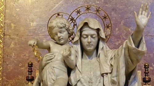 Regina della pace QUO-107 Regina della pace QUO-107
