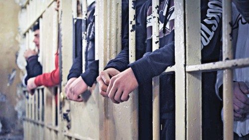 Abolire le carceri per un sistema più umano QUO-112 Abolire le carceri per un sistema più umano QUO-112