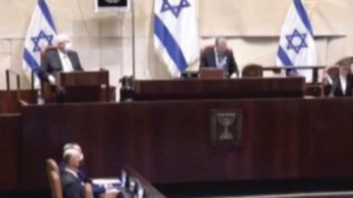  Governo israeliano in minoranza  QUO-115