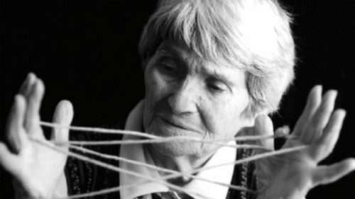 Alla Bav un dialogo tra inchiostro e filo QUO-116 Alla Bav un dialogo tra inchiostro e filo QUO-116