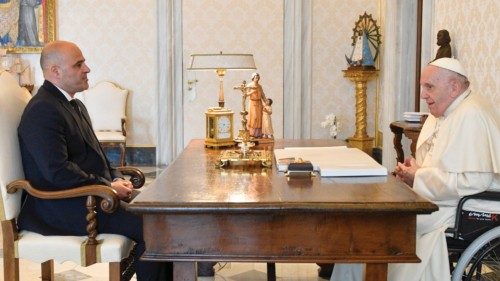 Udienza al presidente del Governo della Repubblica di Macedonia del Nord QUO-117 Udienza al presidente del Governo della Repubblica di Macedonia del Nord QUO-117