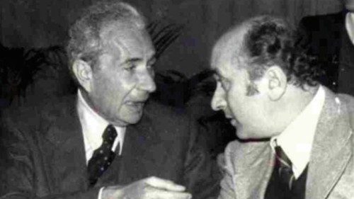 La curiosità politica come stile di vita QUO-120 La curiosità politica come stile di vita QUO-120