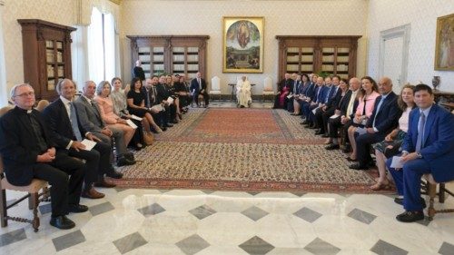 La guerra non è una soluzione ma una sconfitta QUO-122 La guerra non è una soluzione ma una sconfitta QUO-122