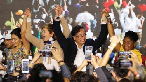 epa09985663 Colombian presidential candidate Gustavo Petro (2-R) celebrates with his wife Veronica ...