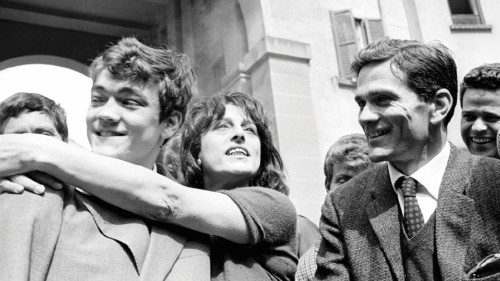 «Anvedi!»: nelle parole di Roma la filosofia di un popolo QUO-127 «Anvedi!»: nelle parole di Roma la filosofia di un popolo QUO-127