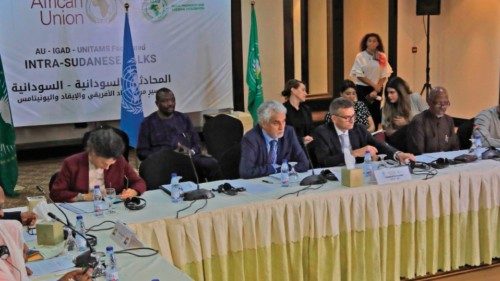 Volker Perthes (2nd-R), UN Special Representative to Sudan and head of the United Nations Integrated ... Volker Perthes (2nd-R), UN Special Representative to Sudan and head of the United Nations Integrated ...