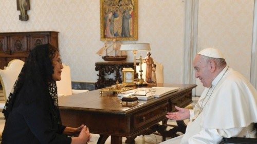 Le credenziali del nuovo ambasciatore del Cile QUO-134 Le credenziali del nuovo ambasciatore del Cile QUO-134
