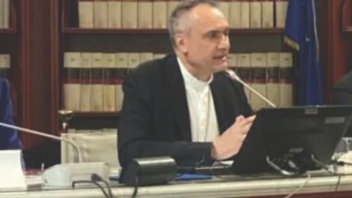 Strumento per costruire il bene comune QUO-136 Strumento per costruire il bene comune QUO-136