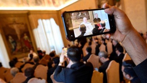 Redimere la comunicazione da scandalismo e disinformazione QUO-138 Redimere la comunicazione da scandalismo e disinformazione QUO-138