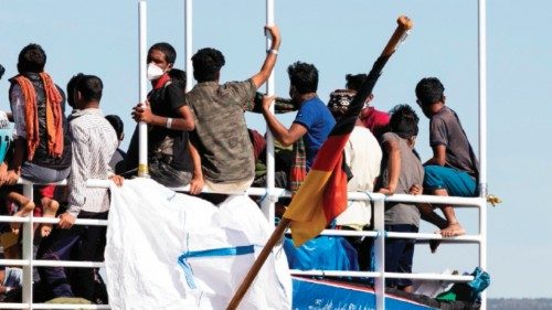  In cerca di un porto sicuro  per 500 migranti  QUO-138