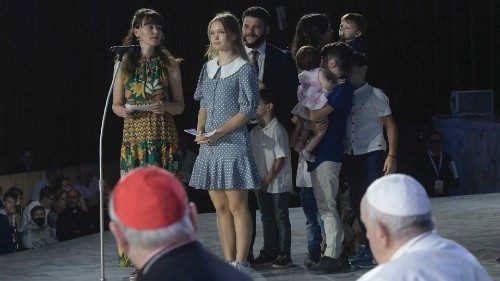 Il mondo trasformato in una “casa” QUO-142 Il mondo trasformato in una “casa” QUO-142