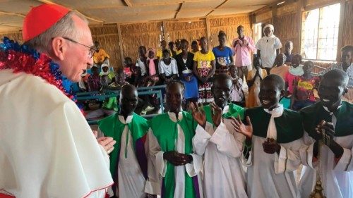 Tra gli sfollati di Bentiu per portare l’affetto e la vicinanza del Papa QUO-152 Tra gli sfollati di Bentiu per portare l’affetto e la vicinanza del Papa QUO-152