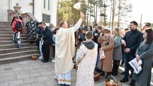 Accoglienza e ascolto, la sfida più grande QUO-159 Accoglienza e ascolto, la sfida più grande QUO-159