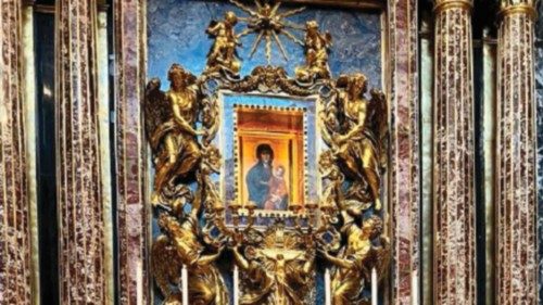 Papa Francesco affida alla “Salus Populi Romani” QUO-166 Papa Francesco affida alla “Salus Populi Romani” QUO-166