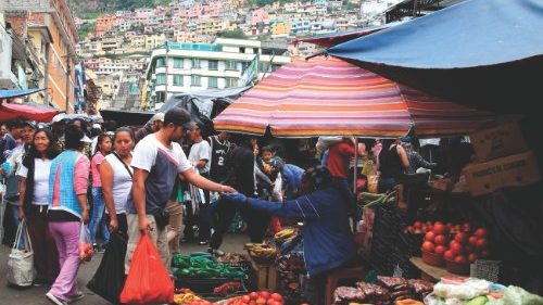  Procede a rilento in Ecuador  il dialogo tra comunità indigene  e governo  QUO-176