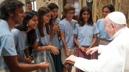  Papa Francesco  e l’estate  dei giovani  QUO-183