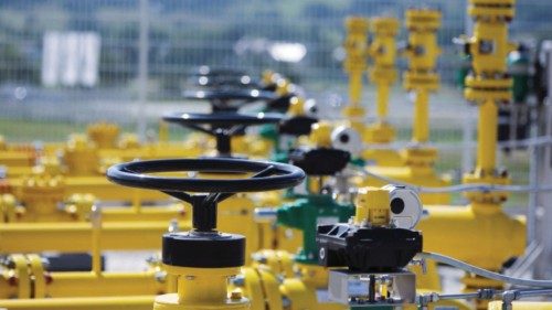 A view of pipes during the opening of the gas interconnector link between the central European ... A view of pipes during the opening of the gas interconnector link between the central European ...