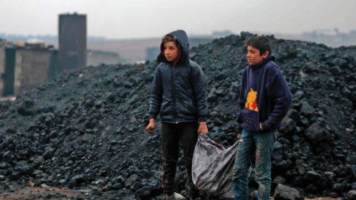  Non si ferma la strage  di bambini in Siria  QUO-204