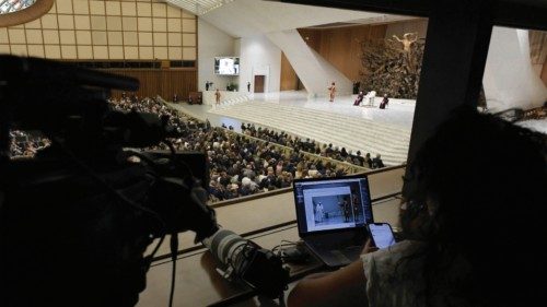 Lavoro per tutti e sostegno a giovani e famiglie QUO-208 Lavoro per tutti e sostegno a giovani e famiglie QUO-208