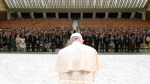 Ri-orientare il modo di stare su questo pianeta che abbiamo fatto ammalare QUO-217 Ri-orientare il modo di stare su questo pianeta che abbiamo fatto ammalare QUO-217