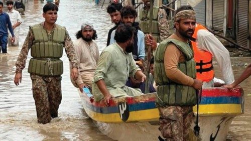  Il Pakistan riemergerà dall’acqua solo a febbraio  QUO-220