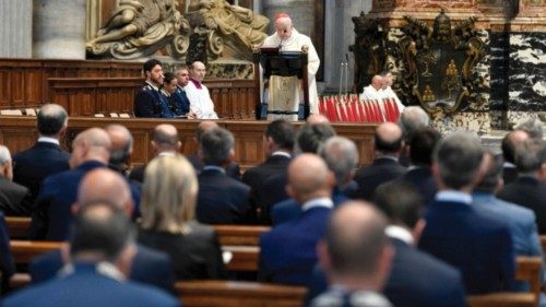 Polizia italiana e Gendarmeria insieme per san Michele QUO-223 Polizia italiana e Gendarmeria insieme per san Michele QUO-223
