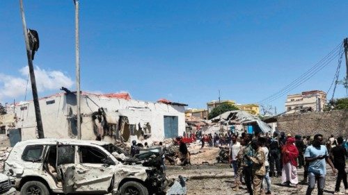 Duplice attentato in Somalia QUO-227 Duplice attentato in Somalia QUO-227