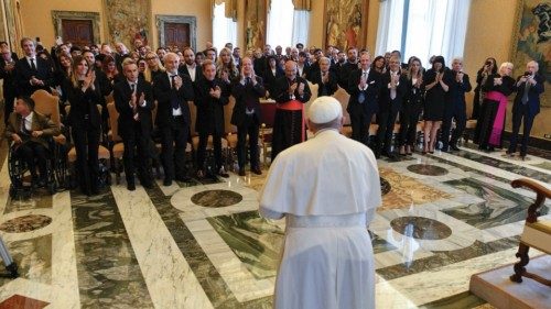 Non cedere al ricatto della guerra QUO-236 Non cedere al ricatto della guerra QUO-236
