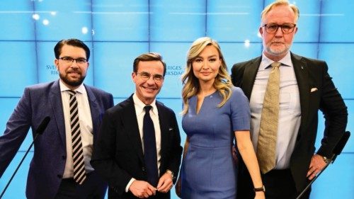 epaselect epa10242812 (L-R) Leader of the Sweden Democrats Party Jimmie Akesson, leader of the ... epaselect epa10242812 (L-R) Leader of the Sweden Democrats Party Jimmie Akesson, leader of the ...