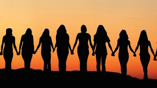 Femminile plurale QUO-242 Femminile plurale QUO-242