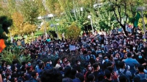   Proteste degli universitari   a Teheran  QUO-244