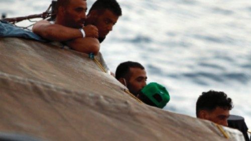 Due gemellini morti nel Mediterraneo QUO-246 Due gemellini morti nel Mediterraneo QUO-246