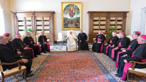  La visita «ad limina»  di vescovi del Brasile  QUO-248