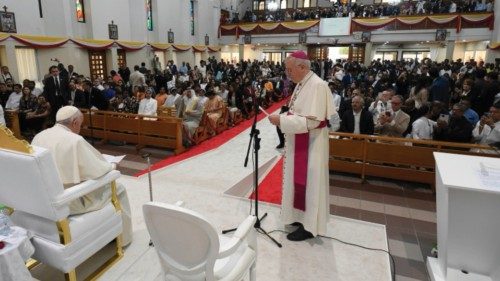 Una Chiesa migrante nel deserto QUO-254 Una Chiesa migrante nel deserto QUO-254
