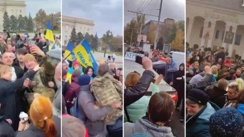 COMBO (la foto va bene anche per il sito) - I residenti di Kherson, liberata dai russi, accolgono i ... COMBO (la foto va bene anche per il sito) - I residenti di Kherson, liberata dai russi, accolgono i ...