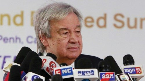 epa10301089 United Nations Secretary-General Antonio Guterres speaks in a press conference during ...