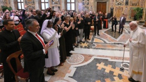 Non può esserci comunicazione senza dialogo e movimento QUO-260 Non può esserci comunicazione senza dialogo e movimento QUO-260