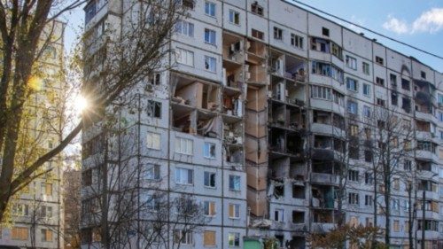 epaselect epa10305571 A damaged residential building in the North Saltivka district that was under ... epaselect epa10305571 A damaged residential building in the North Saltivka district that was under ...