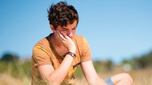 Il (presunto) vuoto esistenziale e la bulimia del senso QUO-270 Il (presunto) vuoto esistenziale e la bulimia del senso QUO-270